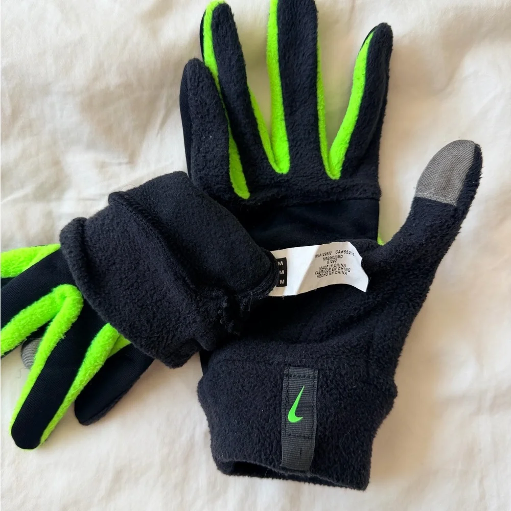 Nike Black & Neon Green Running Gloves - Picture 3 of 3